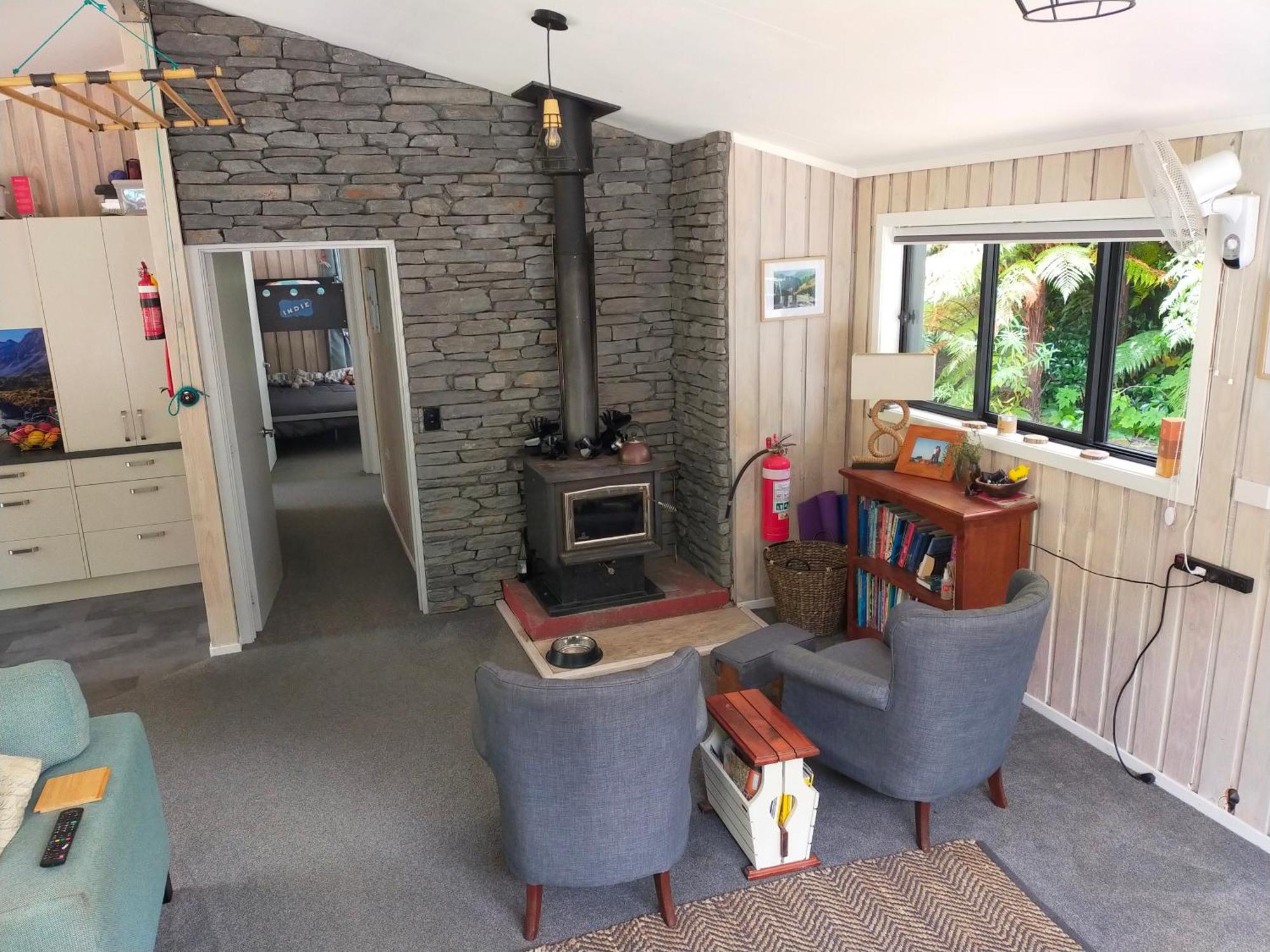 Maitai Whare Iti - Adventure Cabins & House Nelson Exteriör bild